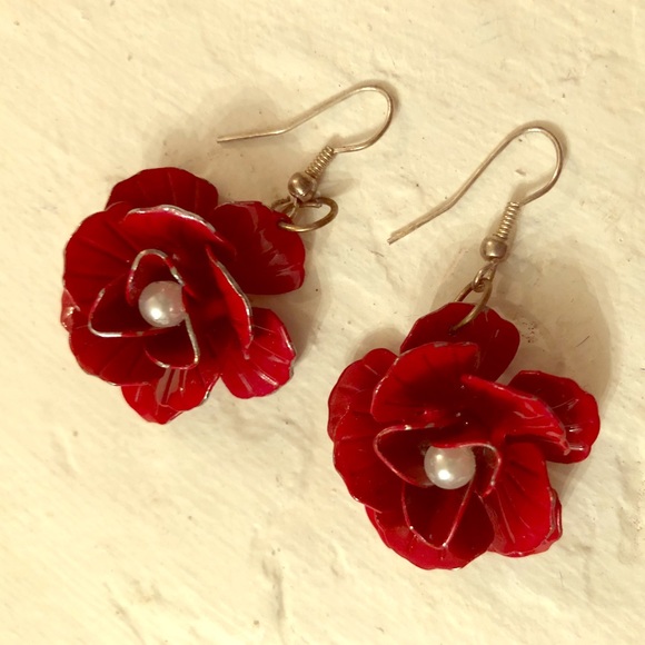 Nordstrom Jewelry - Red Rose 🌹 Earrings